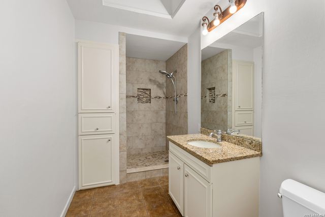 219 TOPHILL RD, San Antonio, TX 78209