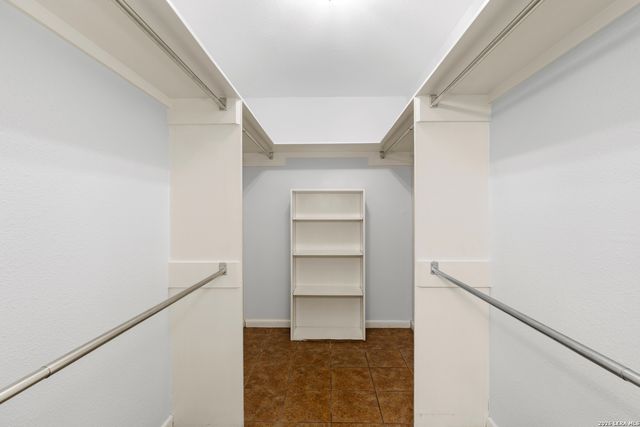 219 TOPHILL RD, San Antonio, TX 78209