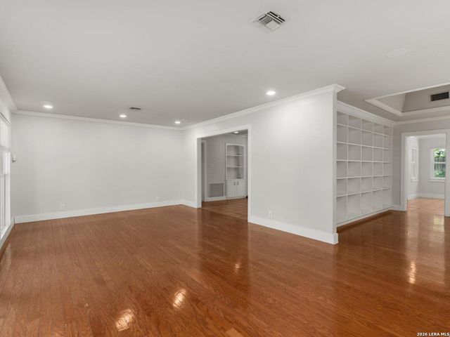 219 TOPHILL RD, San Antonio, TX 78209