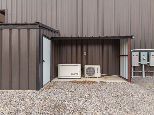 21525 Us-71, Greenwood, AR 72936