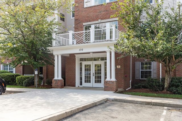170 Haverhill Street 138, Andover, MA 01810