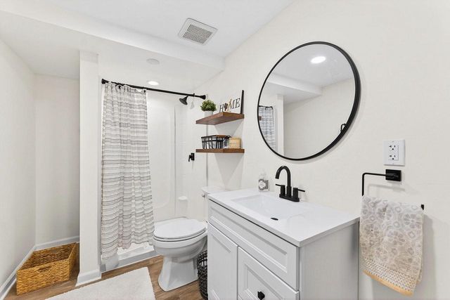 7413 W Ohio AVENUE, Milwaukee, WI 53219