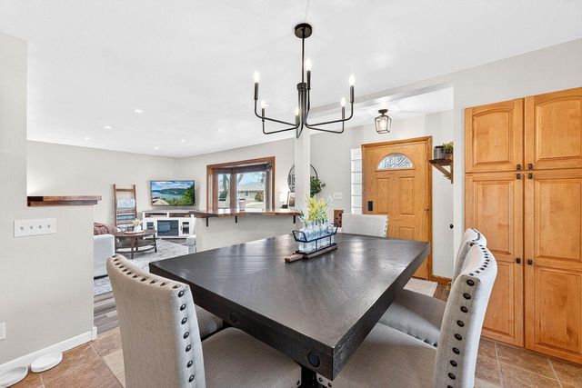 7413 W Ohio AVENUE, Milwaukee, WI 53219