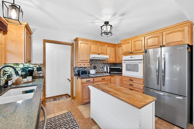 7413 W Ohio AVENUE, Milwaukee, WI 53219