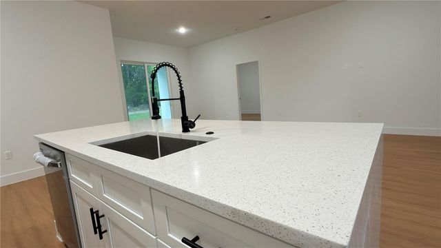 7250 N FREEPORT CIRCLE, Citrus Springs, FL 34434