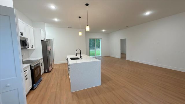 7250 N FREEPORT CIRCLE, Citrus Springs, FL 34434