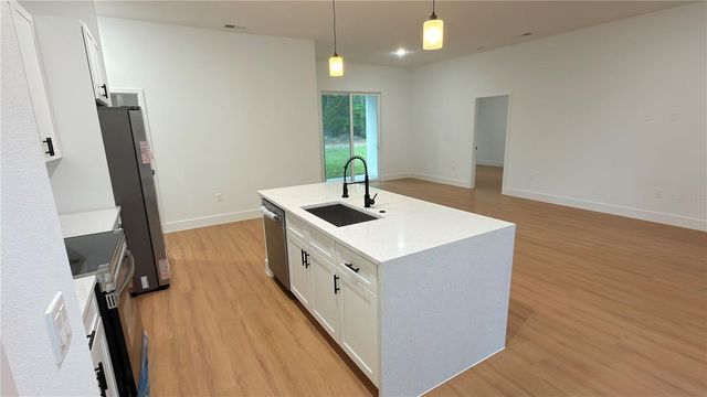 7250 N FREEPORT CIRCLE, Citrus Springs, FL 34434