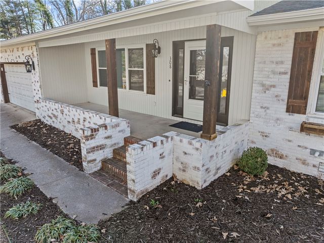 308 Wynnewood Drive, Harrison, AR 72601