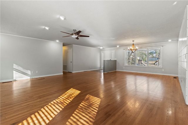 308 Wynnewood Drive, Harrison, AR 72601