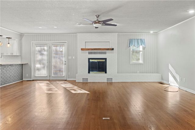 308 Wynnewood Drive, Harrison, AR 72601