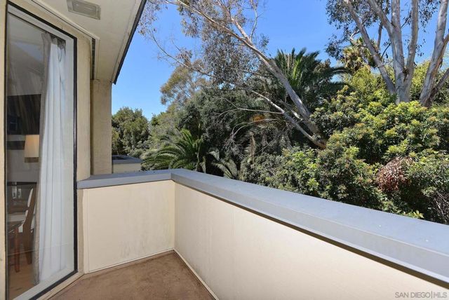 7978 Caminito Del Cid, La Jolla, CA 92037