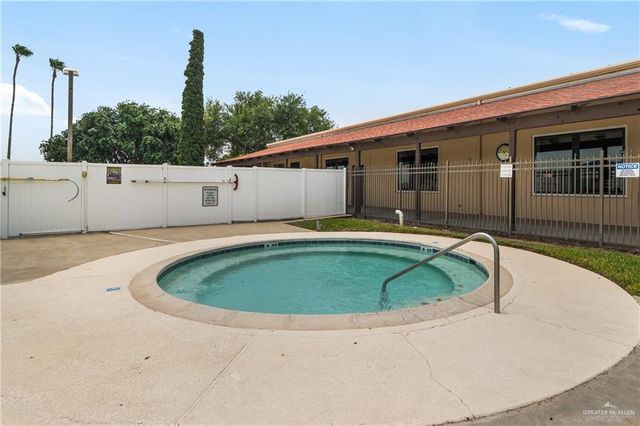 1306 Oak Street, Harlingen, TX 78552