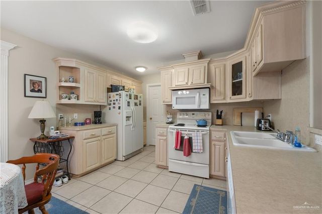 1306 Oak Street, Harlingen, TX 78552