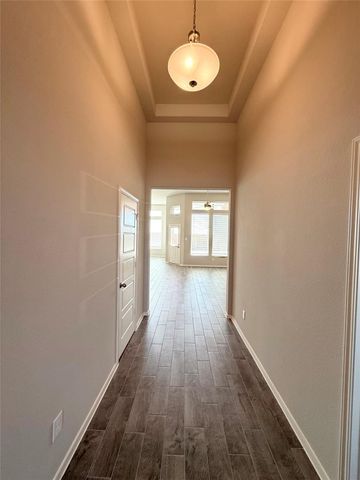 1052 Apple Ridge Road, Magnolia, TX 77355