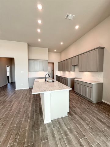 1052 Apple Ridge Road, Magnolia, TX 77355