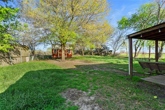 8405 Charles Street, Greenville, TX 75402