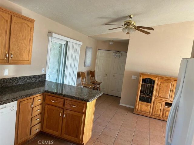 11906 Apatite Avenue, Hesperia, CA 92345
