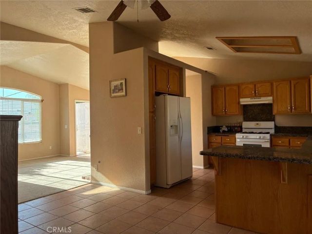 11906 Apatite Avenue, Hesperia, CA 92345