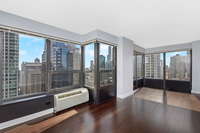 30 E HURON Street 3602, Chicago, IL 60611
