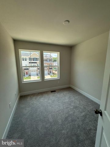 6839 WINTERHILL LN, Glen Burnie, MD 21060