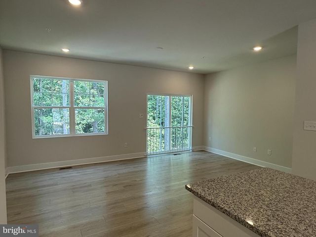 6839 WINTERHILL LN, Glen Burnie, MD 21060