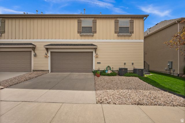 1418 E EAGLE CLIFF CT, Sandy, UT 84092