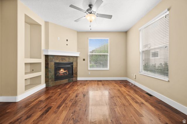 1418 E EAGLE CLIFF CT, Sandy, UT 84092