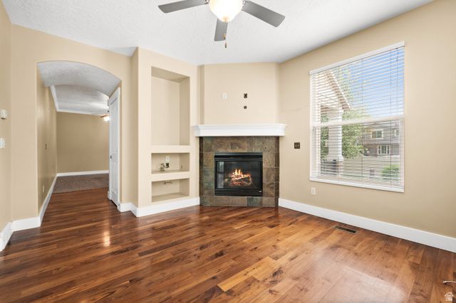 1418 E EAGLE CLIFF CT, Sandy, UT 84092
