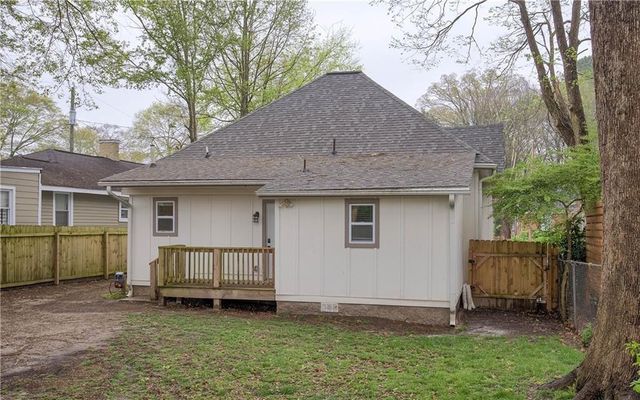 1130 Larosa Terrace SW, Atlanta, GA 30310