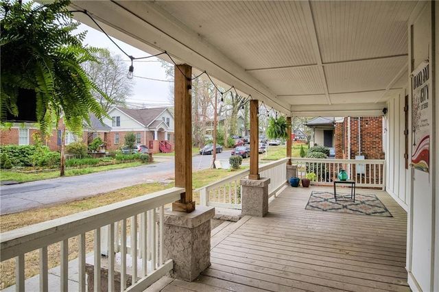 1130 Larosa Terrace SW, Atlanta, GA 30310
