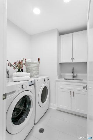 68 Figlar Avenue, Fairfield, CT 06824