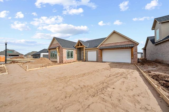 15444 Capri Lane, Edmond, OK 73013