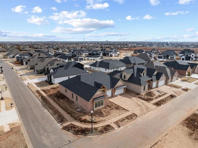 15444 Capri Lane, Edmond, OK 73013