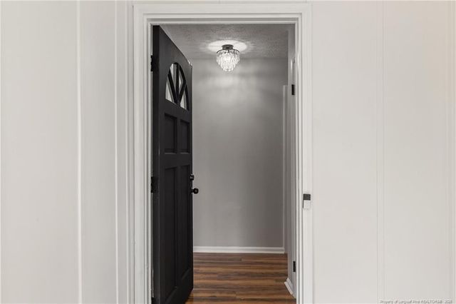 619 Bessemer Circle, Fayetteville, NC 28301