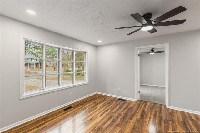 619 Bessemer Circle, Fayetteville, NC 28301