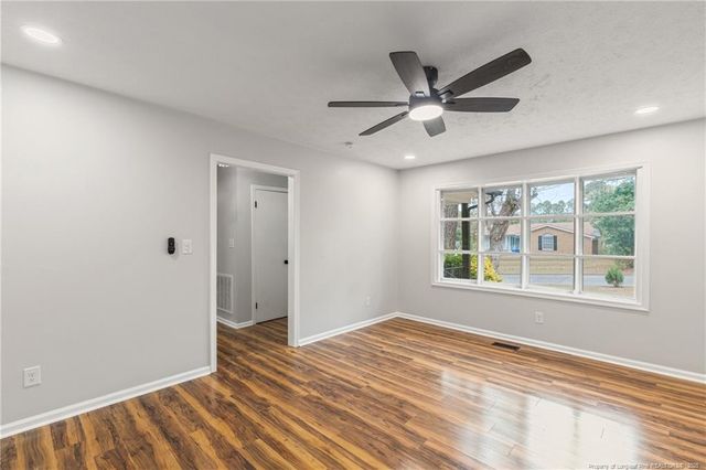 619 Bessemer Circle, Fayetteville, NC 28301