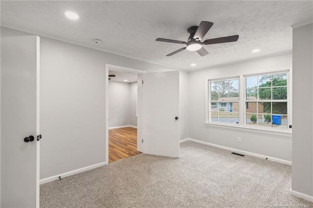 619 Bessemer Circle, Fayetteville, NC 28301