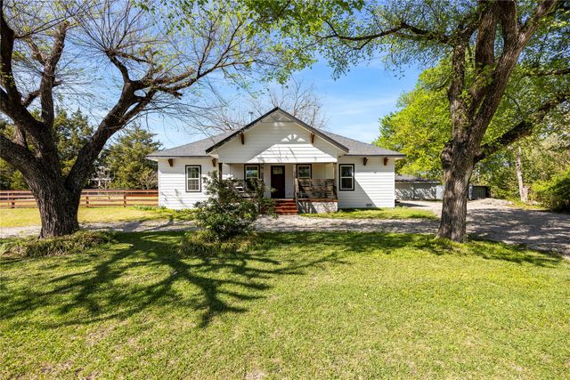 1560 Stainback Road, Red Oak, TX 75154