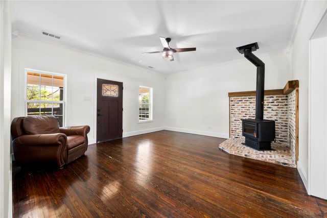 1560 Stainback Road, Red Oak, TX 75154