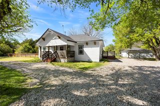 1560 Stainback Road, Red Oak, TX 75154