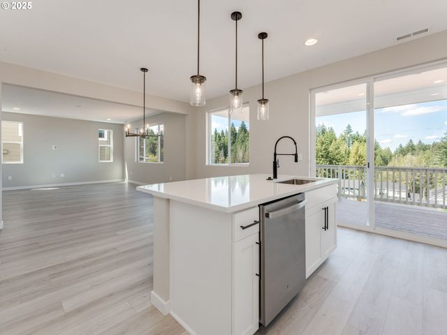 2161 Ne SINGER Ln, Estacada, OR 97023