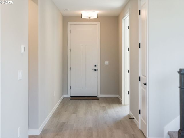 2161 Ne SINGER Ln, Estacada, OR 97023