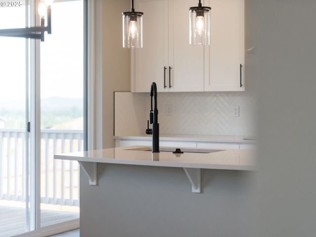 2161 Ne SINGER Ln, Estacada, OR 97023