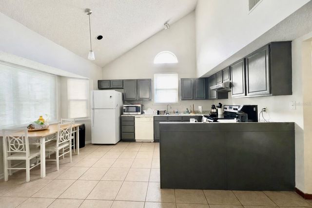 2627 COVENTRY LANE, Ocoee, FL 34761