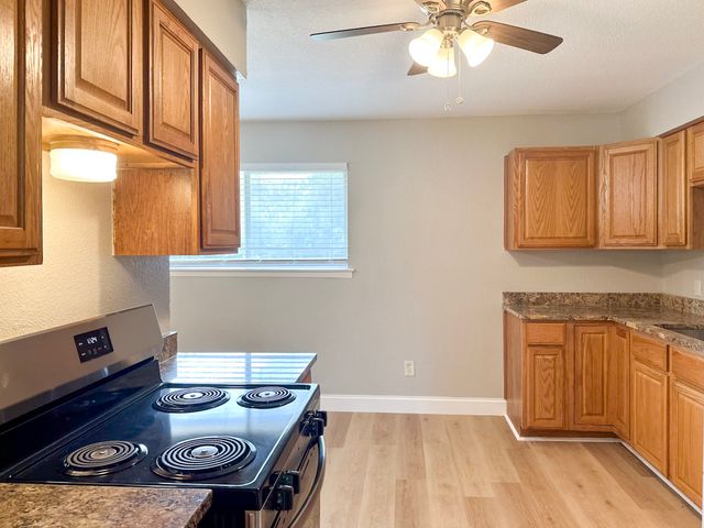 701 Tanglewood Drive, Hurst, TX 76053