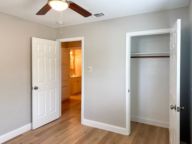 701 Tanglewood Drive, Hurst, TX 76053