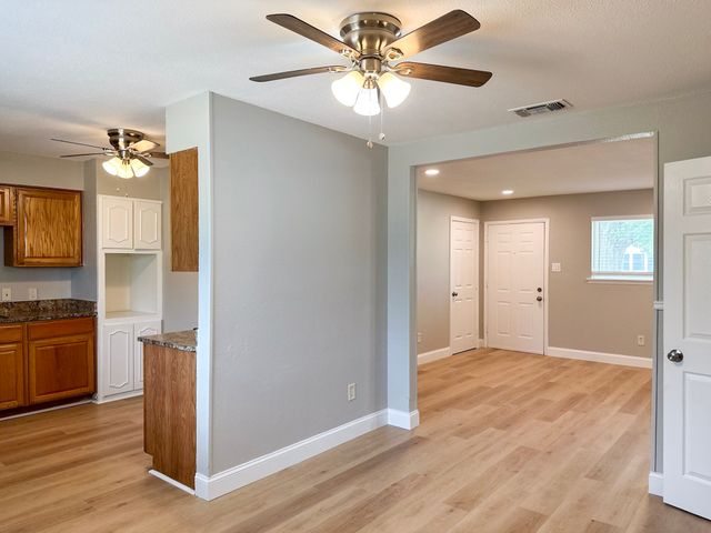 701 Tanglewood Drive, Hurst, TX 76053