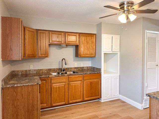 701 Tanglewood Drive, Hurst, TX 76053