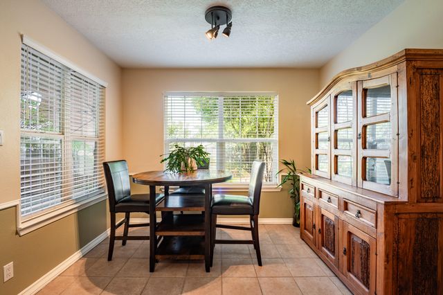 4931 SERENO Drive NE, Albuquerque, NM 87111