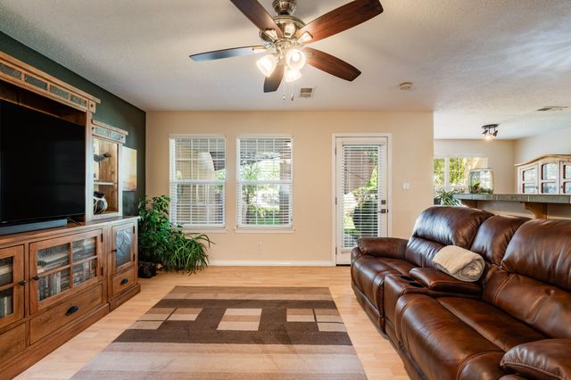 4931 SERENO Drive NE, Albuquerque, NM 87111